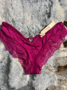 Victoria's Secret Fuchsia Lace-Trim Bikini Panty